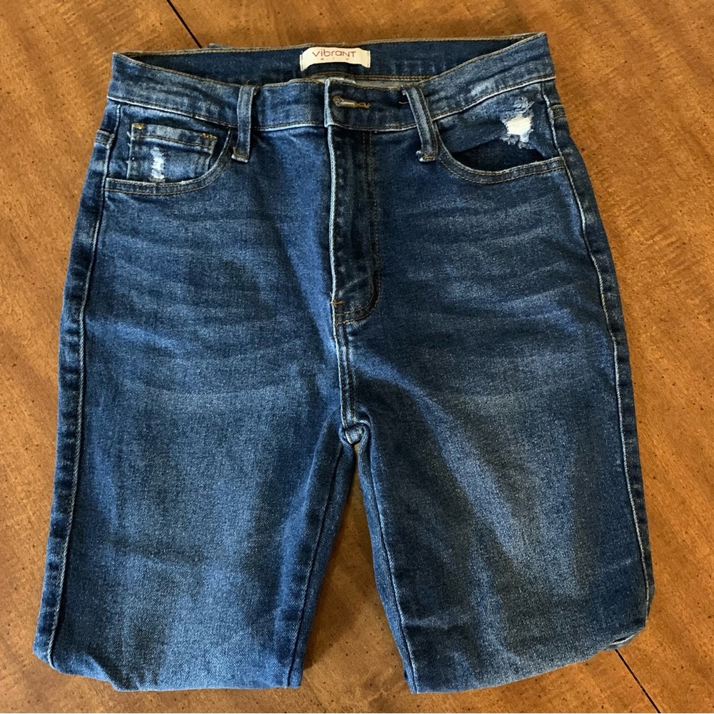 Vibrant m.i.u. Distressed Denim Jeans